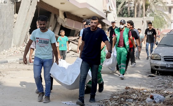 গাজায় ধ্বংসস্তূপের নিচে মিলল ৬০টিরও বেশি লাশ